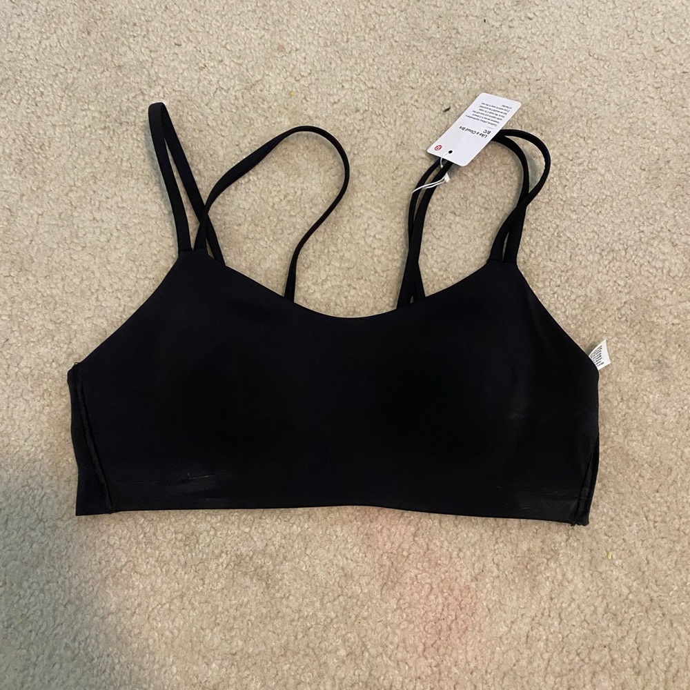 Lululemon like a cloud bra